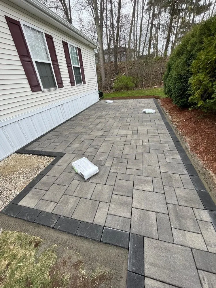 Professional residential landscaping experts serving Lawrence, MA - Chico's Landscaping