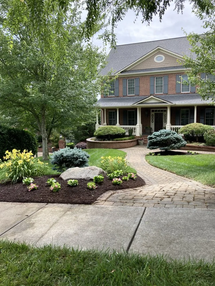 Professional landscaping services near you across Knoxville, TN - Chico’s Quality Landscaping