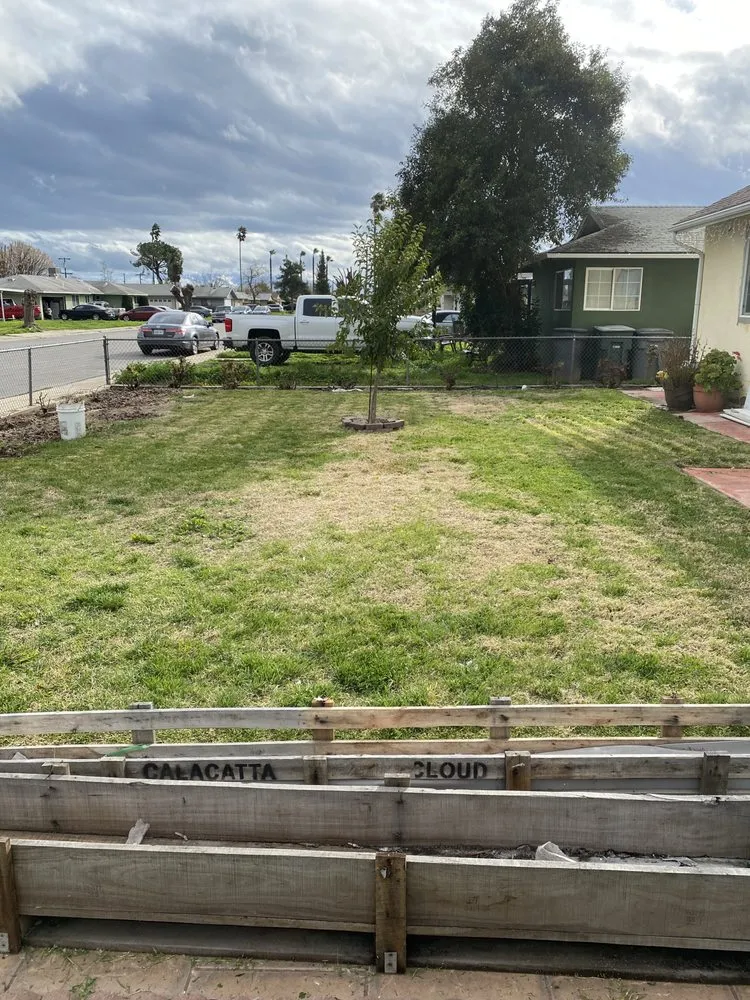 Professional lawn care service with custom design in Chowchilla, CA by Chikis Lawn Care And Maintenence