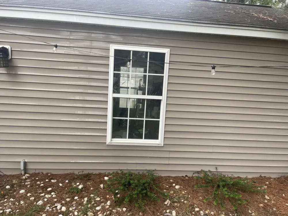 Expert lawn mowing service experts serving Charleston, SC - Chilli’s Pressure Washing &Landscaping