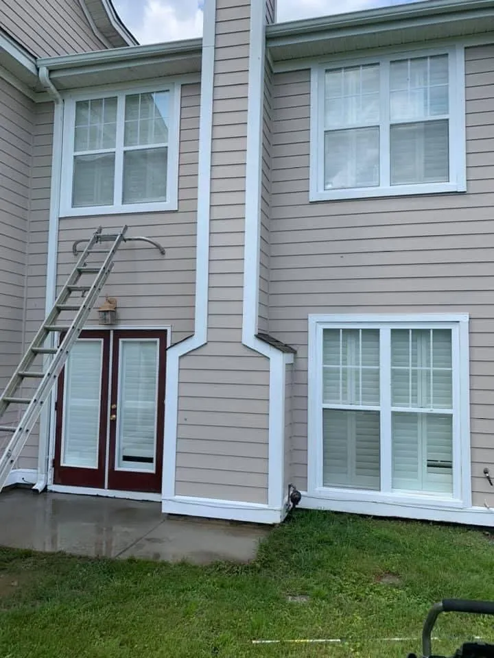 Trusted outdoor landscaping in Charleston, SC by Chilli’s Pressure Washing &Landscaping