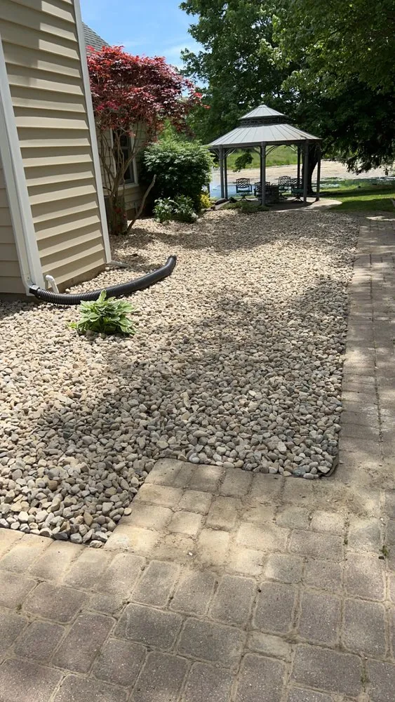Top-rated garden landscaping in South Bend, IN by Chimal Landscaping Service