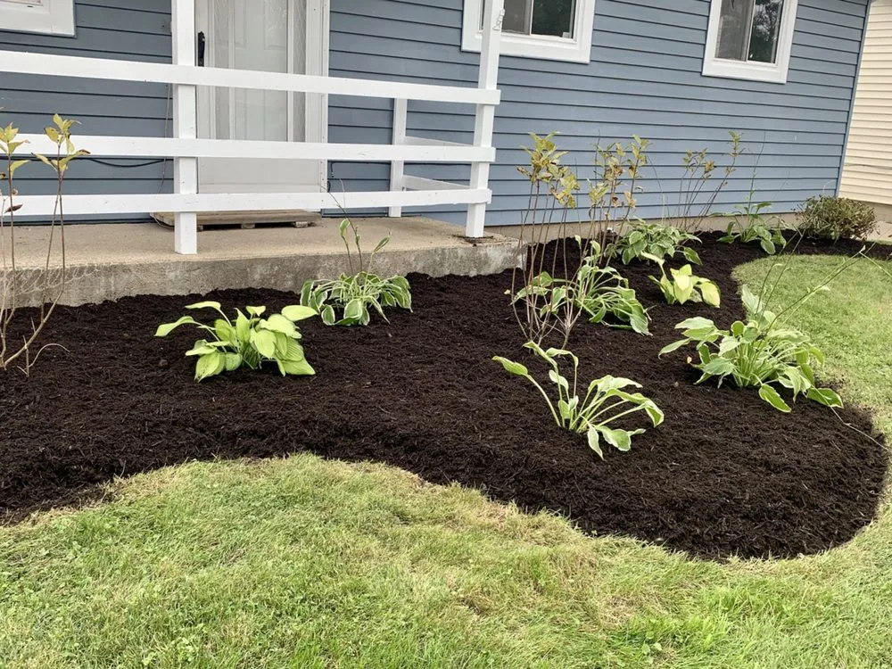 Expert residential landscaping in Naperville, IL by Chimy’s Landscaping