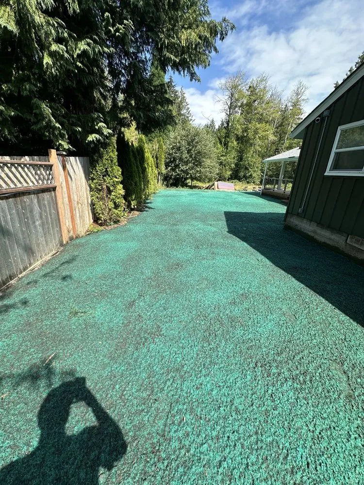 Custom outdoor landscaping in Olympia, WA - Chinook Hydroseeding