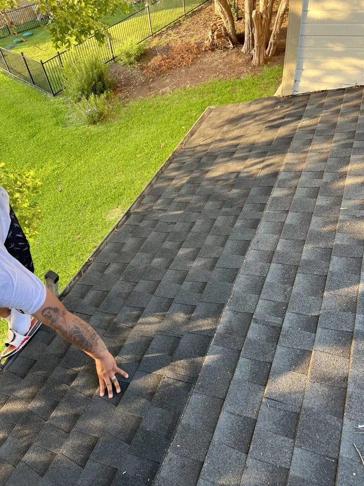 Affordable lawn mowing service experts serving Corsicana, TX - Chino's