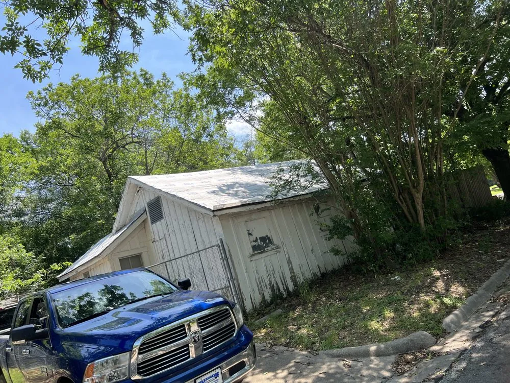 Trusted residential landscaping in Corsicana, TX - Chino's