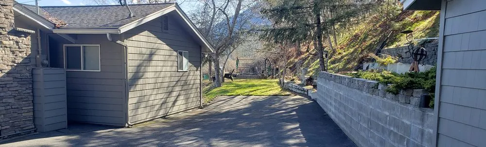 Trusted lawn mowing service near you in Chelan Falls, WA by Chinos Home Improvements
