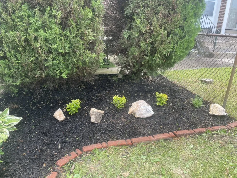 Professional yard maintenance for outdoor upgrades across Philadelphia, PA - chinvi's