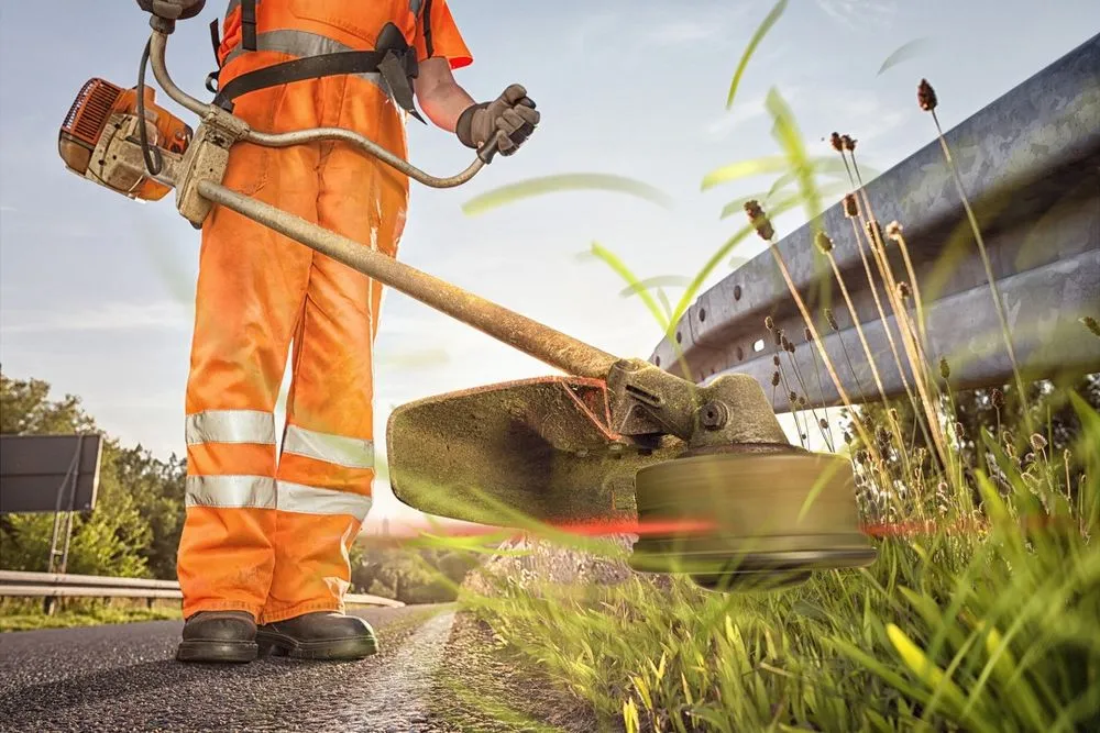Professional lawn care service for homes across North River, ND - Chips Clips Lawn Care and Snow Removal