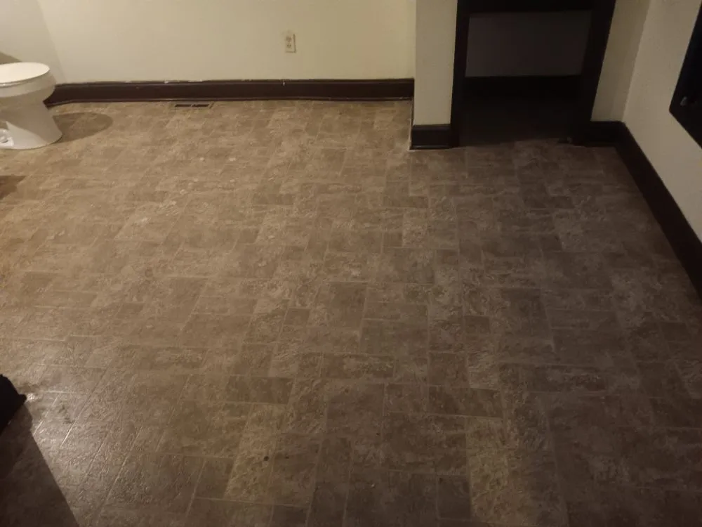 Professional yard maintenance experts serving Roanoke, VA - Chip's Home & Lawn Care