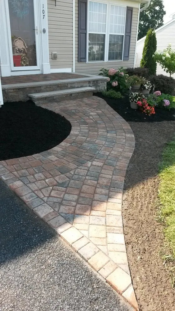Expert garden landscaping experts serving Chittenango, NY - Chittenango Landscape