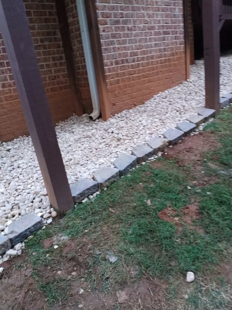 Top-rated yard cleanup service in Hampton, GA - Chloes Landscaping