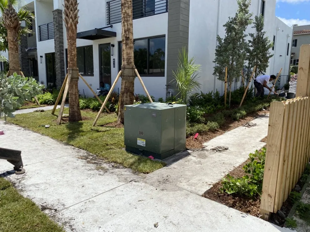 Custom residential landscaping with custom design across Fort Lauderdale, FL - Chlora