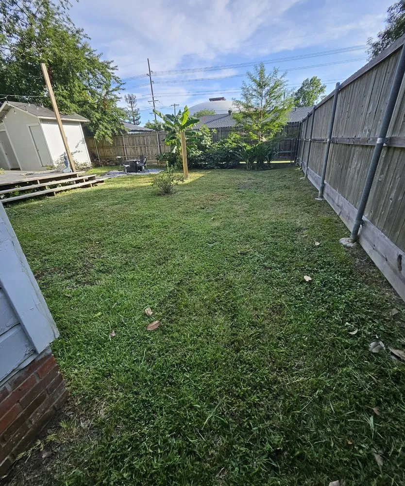 Affordable lawn mowing service experts serving Lafayette, LA - Choate Brothers Handyman Service