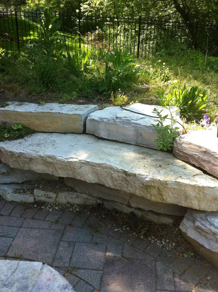 Affordable landscape installation in Des Plaines, IL by Choice Cut Landscaping