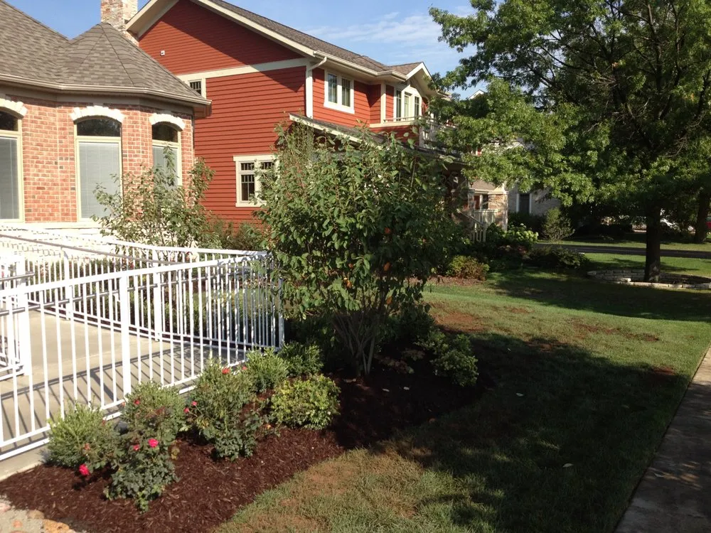 Professional lawn care service for beautiful yards across Des Plaines, IL - Choice Cut Landscaping