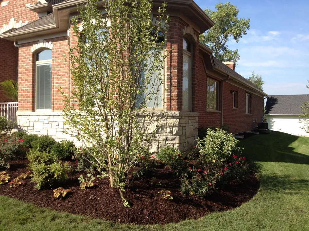 Trusted residential landscaping for outdoor upgrades across Des Plaines, IL - Choice Cut Landscaping