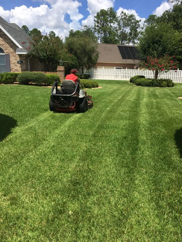 Professional lawn care service experts serving Ormond Beach, FL - Choice Landscapes