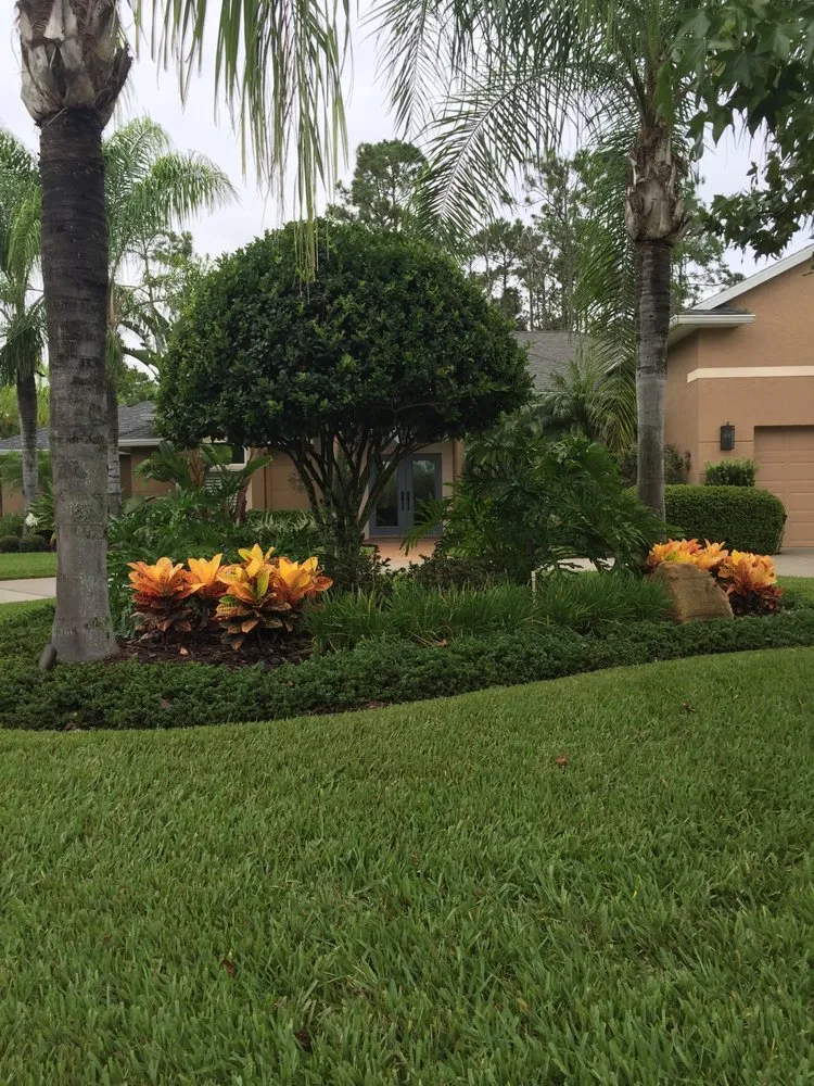 Top-rated lawn mowing service for residential properties in Ormond Beach, FL by Choice Landscapes