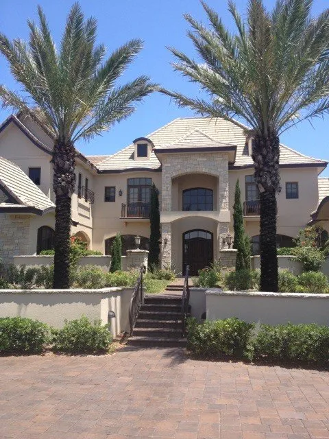 Affordable lawn care service experts serving Ormond Beach, FL - Choice Landscapes