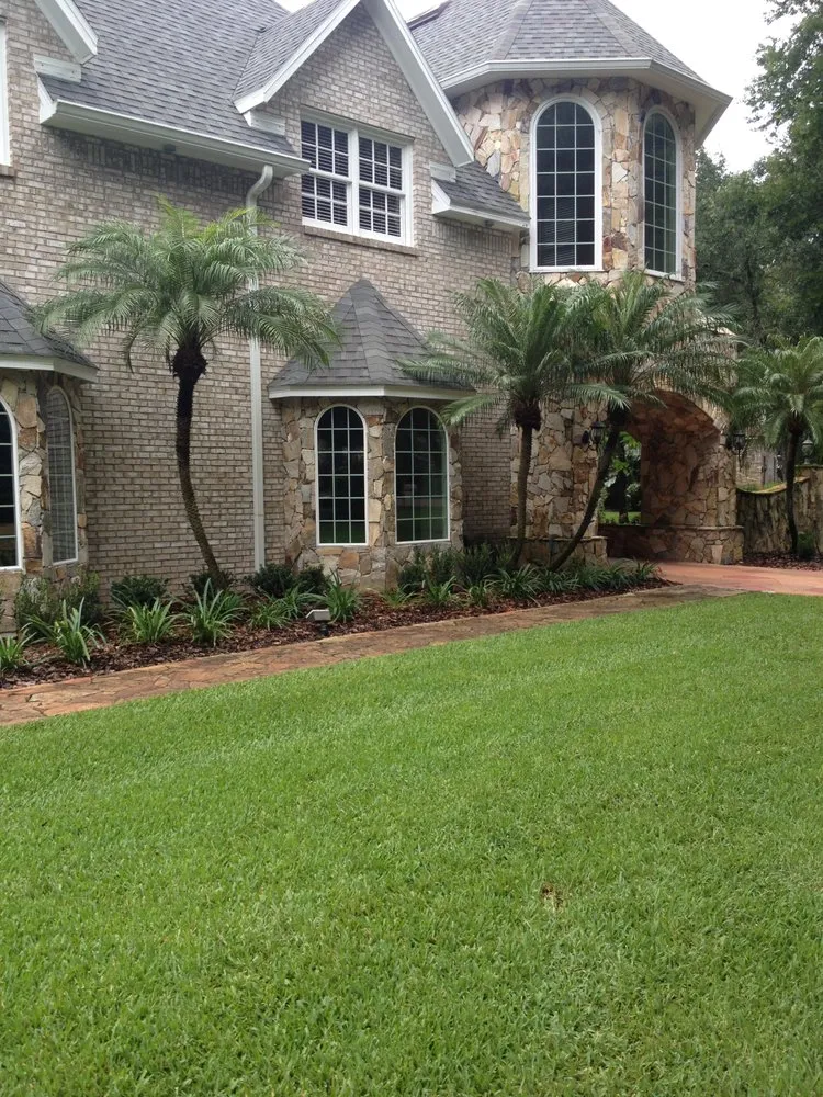 Trusted yard cleanup service for beautiful yards in Ormond Beach, FL by Choice Landscapes