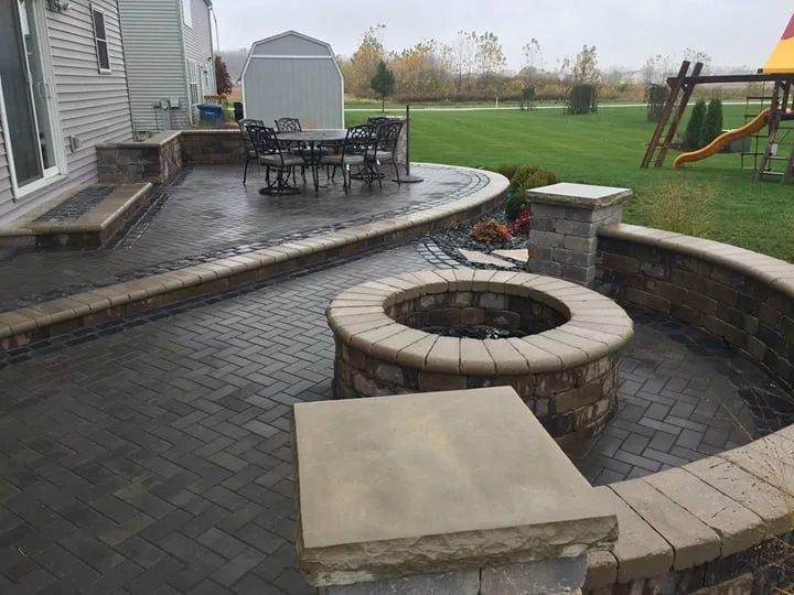 Top-rated garden landscaping in Schererville, IN - Choice Landscaping