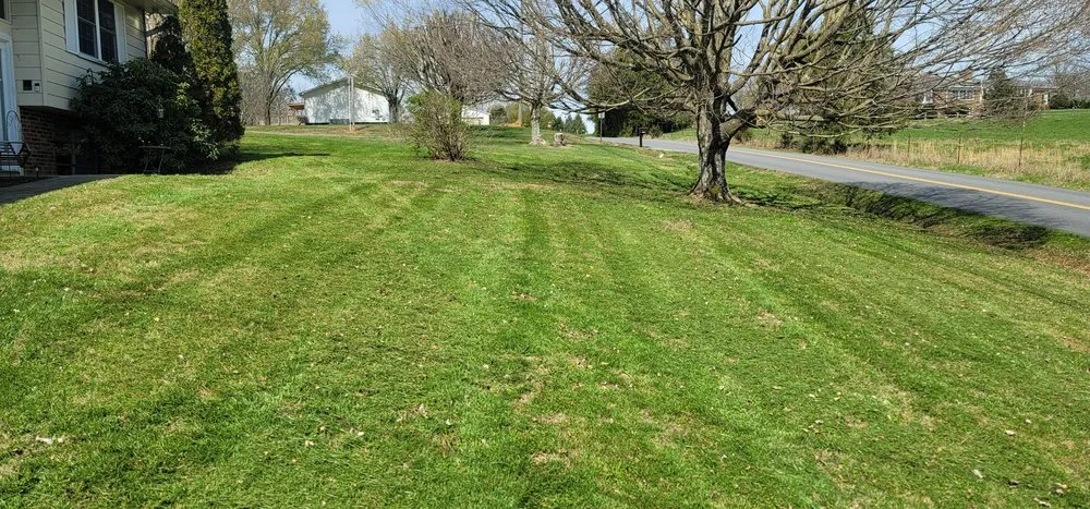 Reliable garden landscaping experts serving Maryville, TN - Choice Lawn Care