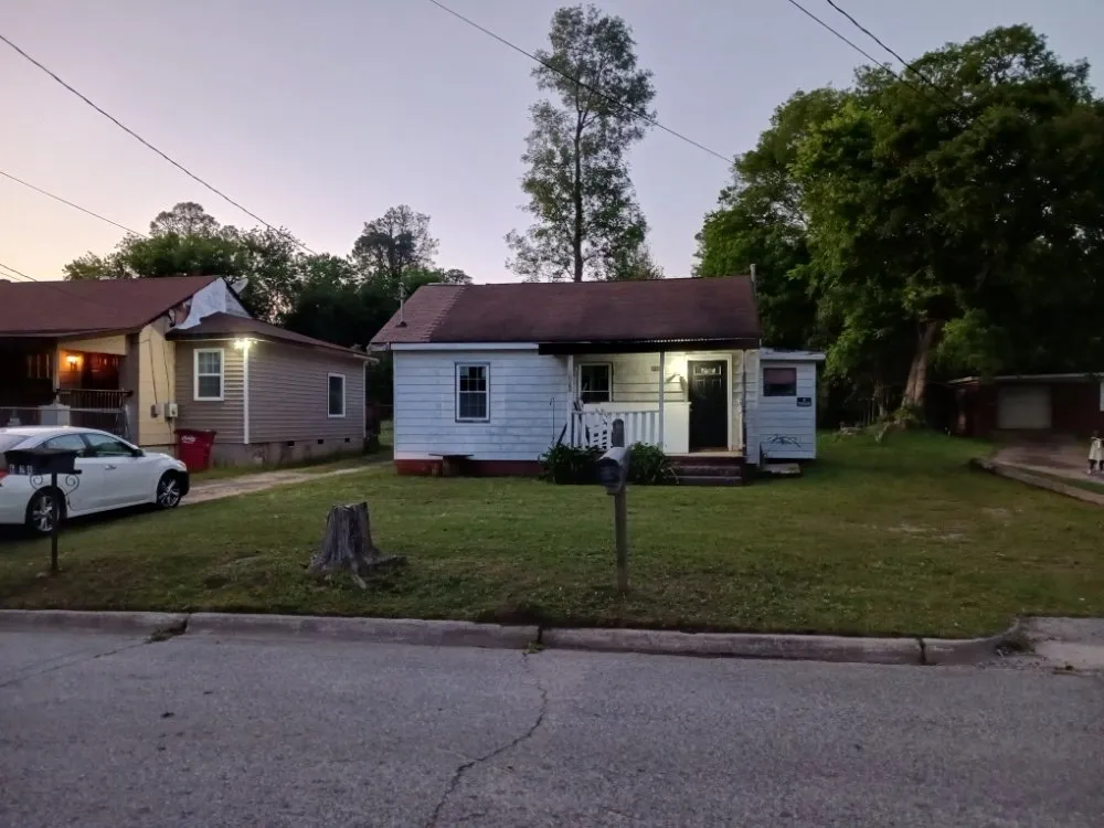 Custom yard cleanup service for outdoor upgrades across Macon, GA - Chop it down landscaping