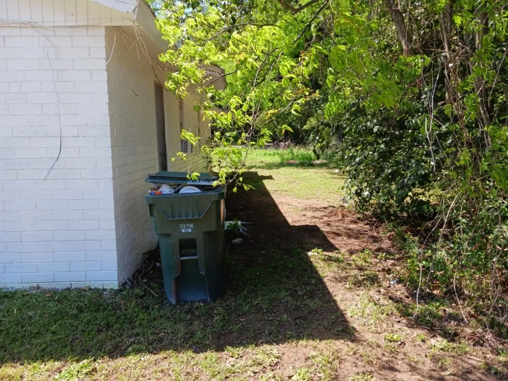 Trusted yard maintenance in Macon, GA - Chop it down landscaping