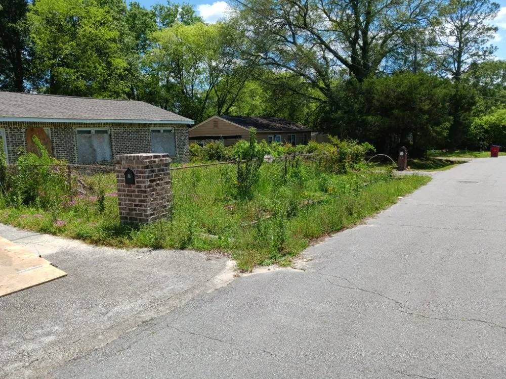 Top-rated outdoor landscaping experts serving Macon, GA - Chop it down landscaping