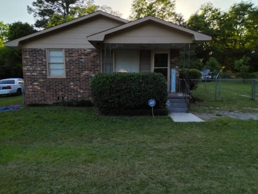 Trusted outdoor landscaping in Macon, GA - Chop it down landscaping