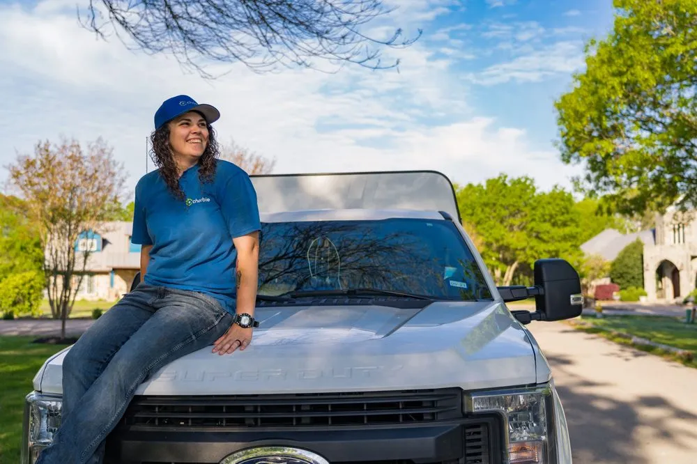 Expert yard cleanup service for homes in Frisco, TX by Chorbie