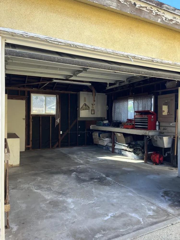 Professional landscaping services for beautiful yards across Los Angeles, CA - Choto's Landscaping