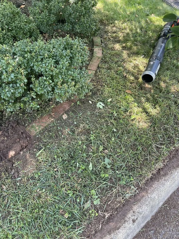 Trusted landscape design experts serving Charlottesville, VA - Chris Cutts Lawn Care