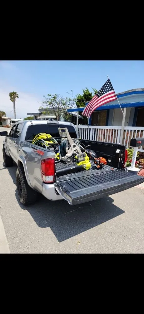 Reliable landscaping services experts serving Paramount, CA - Chris' Handyman Services