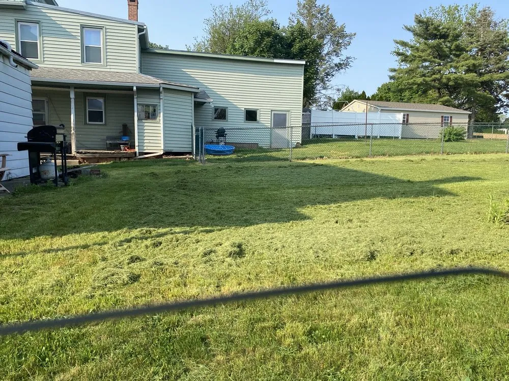 Local landscaping services experts serving Newmanstown, PA - Chris Heisey’s Lawn Care