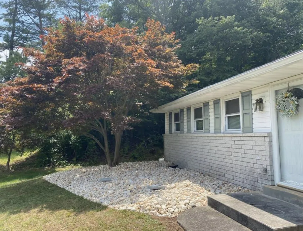 Reliable lawn mowing service in Leesport, PA - Chris’ Landscaping