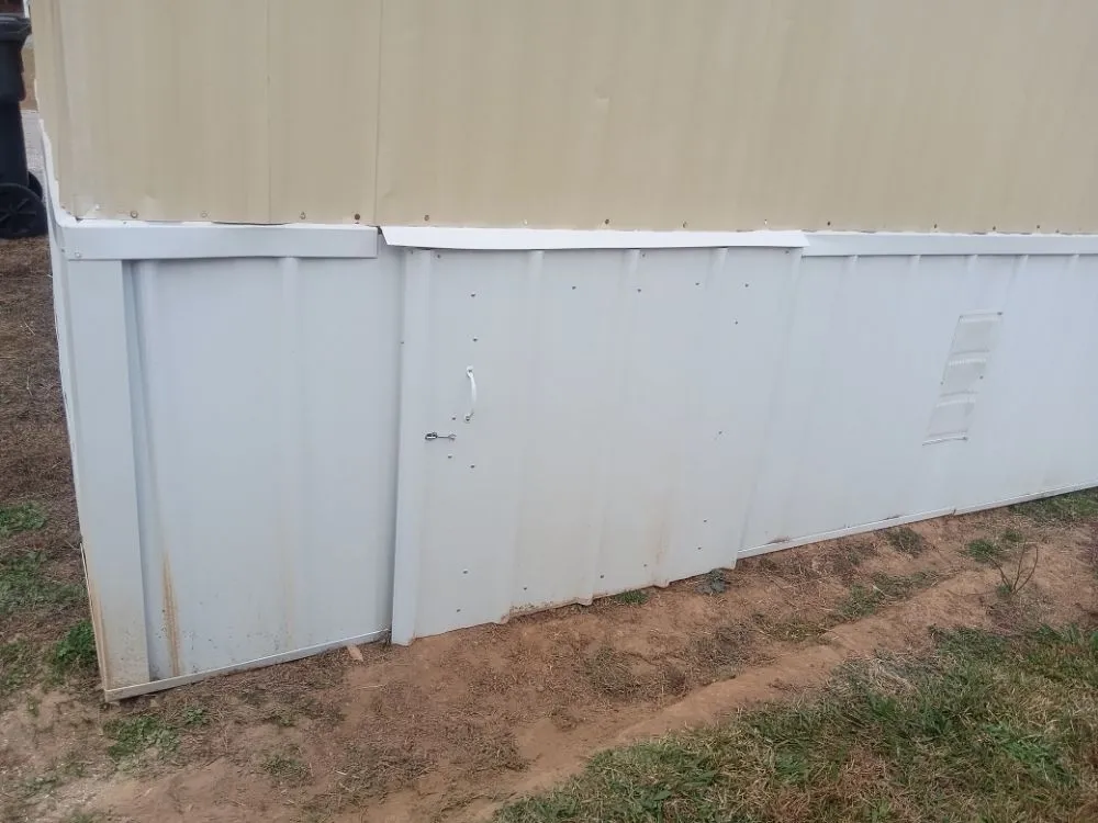 Local yard cleanup service in Anniston, AL - Chris Lawn Care And Remodeling