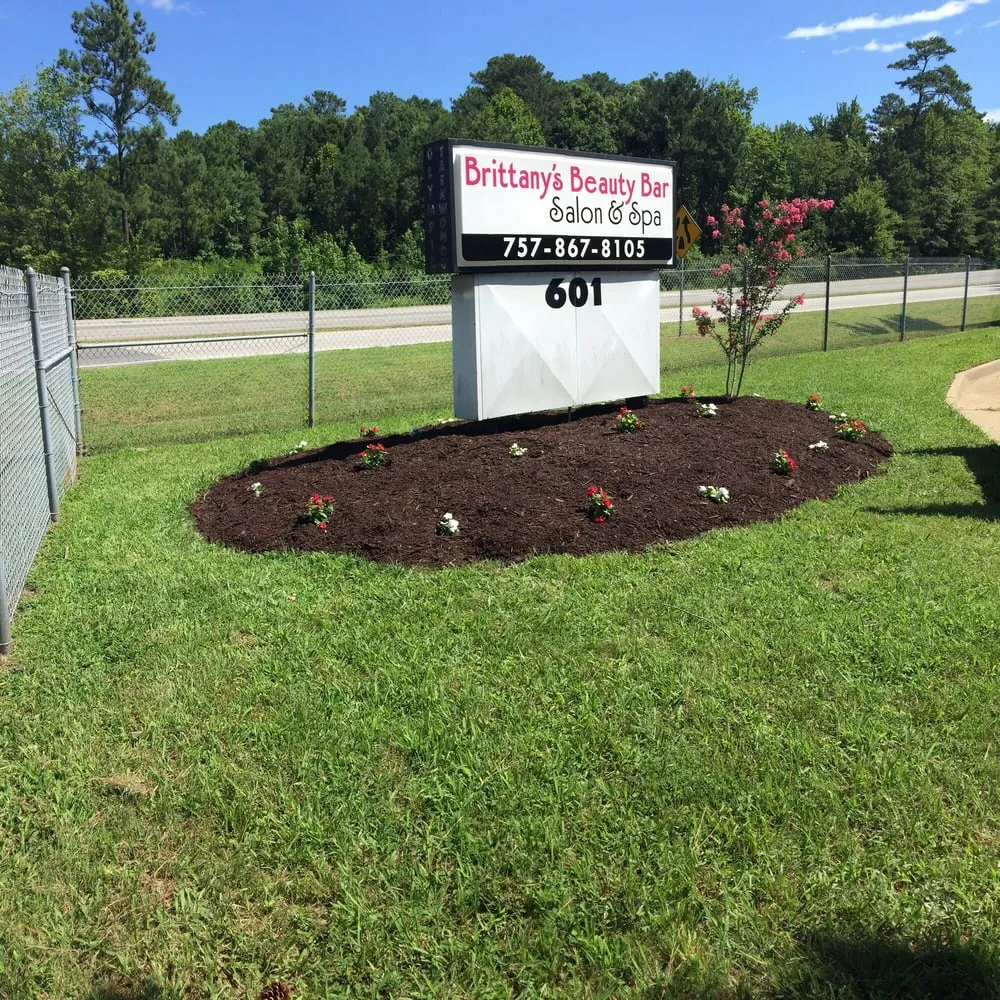 Local lawn care service for residential properties in Yorktown, VA by Chris Lawn Care Service