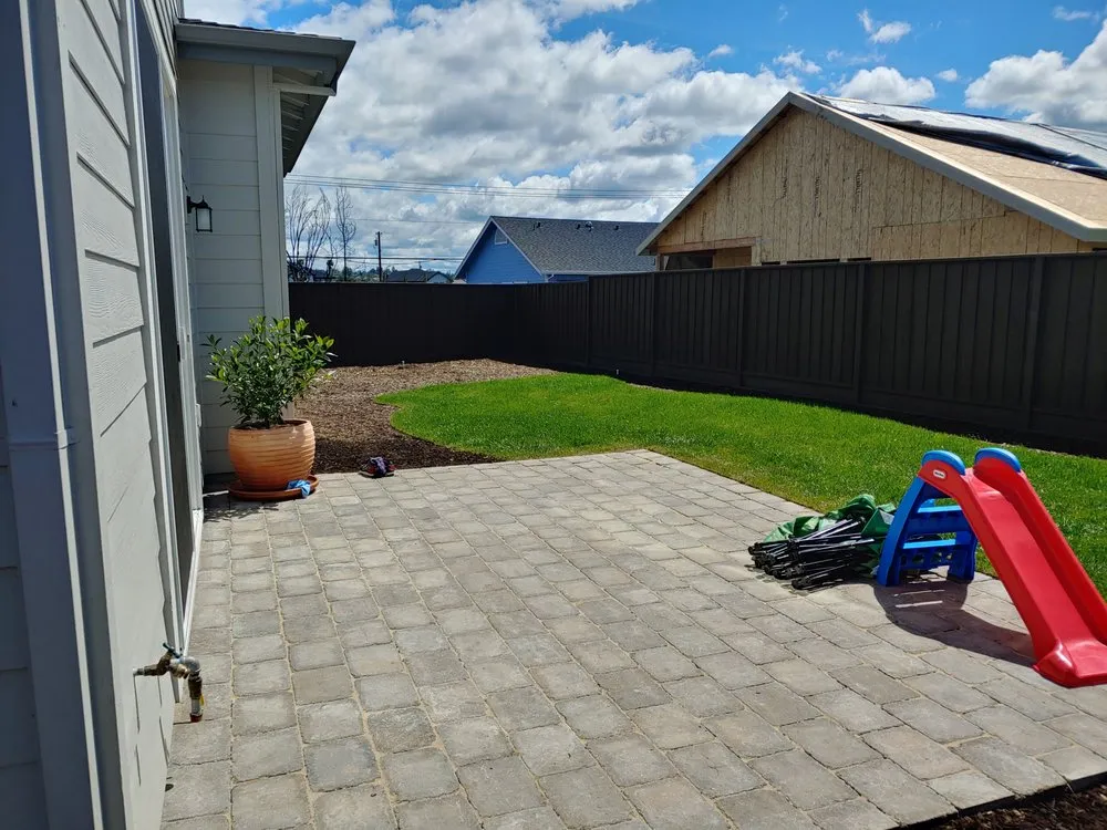 Reliable lawn care service in Windsor, CA by Chris Maccario Landscape