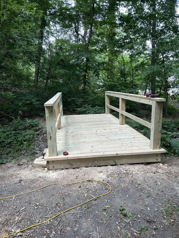 Local landscape design in Front Royal, VA by Chris Pitkin’s Tree And Landscape