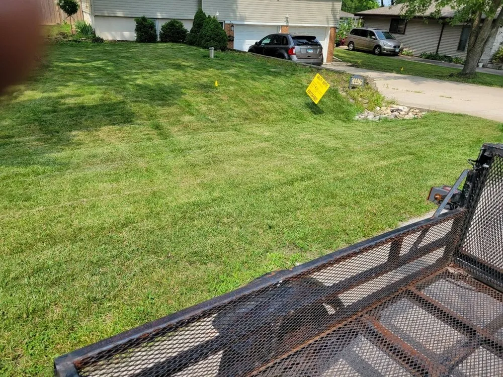 Top-rated outdoor landscaping experts serving Chicago, IL - Chris Scaping