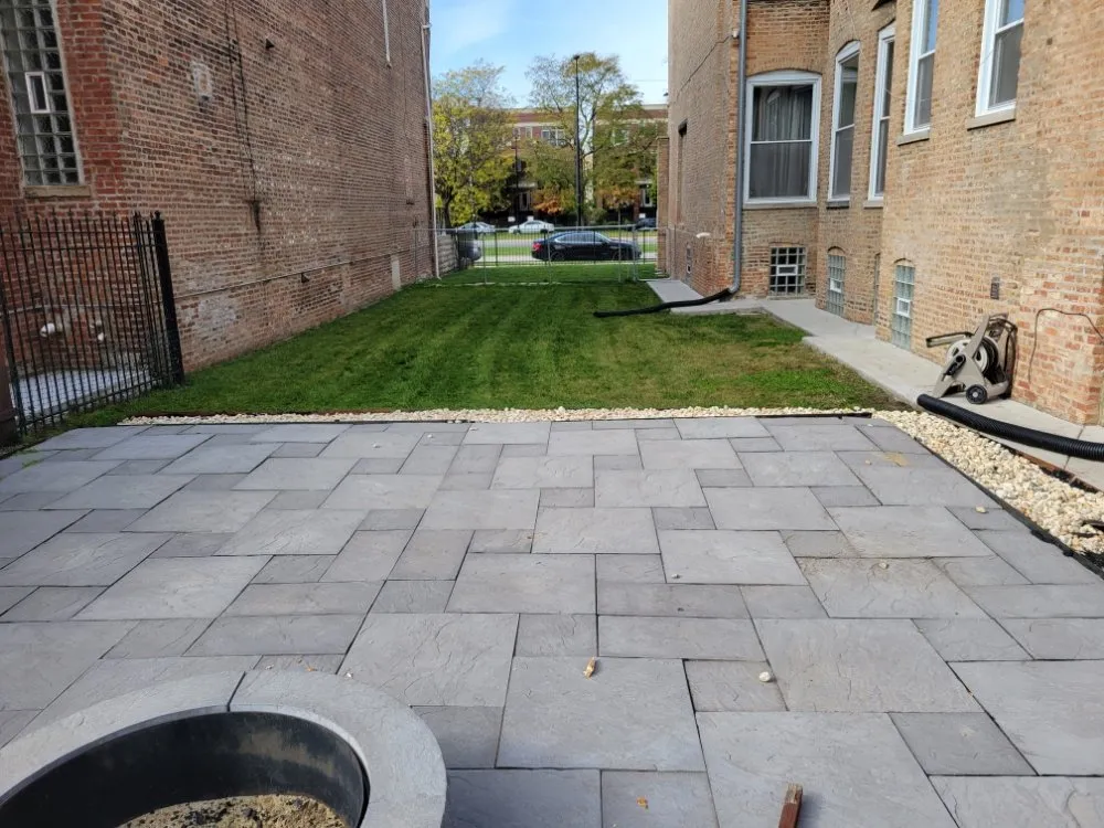 Affordable garden landscaping in Chicago, IL - Chris Scaping