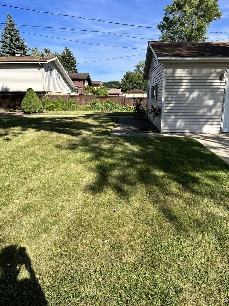 Local residential landscaping for outdoor upgrades across Chicago, IL - Chris Scaping