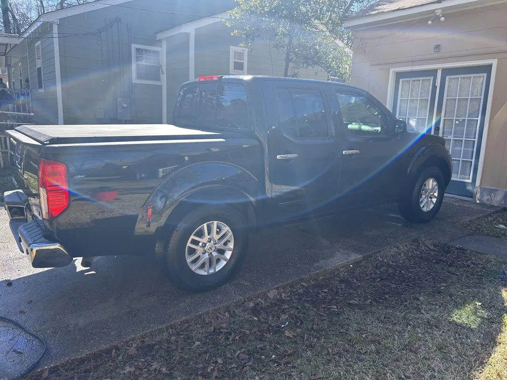 Custom lawn mowing service in Jackson, MS - Chris White