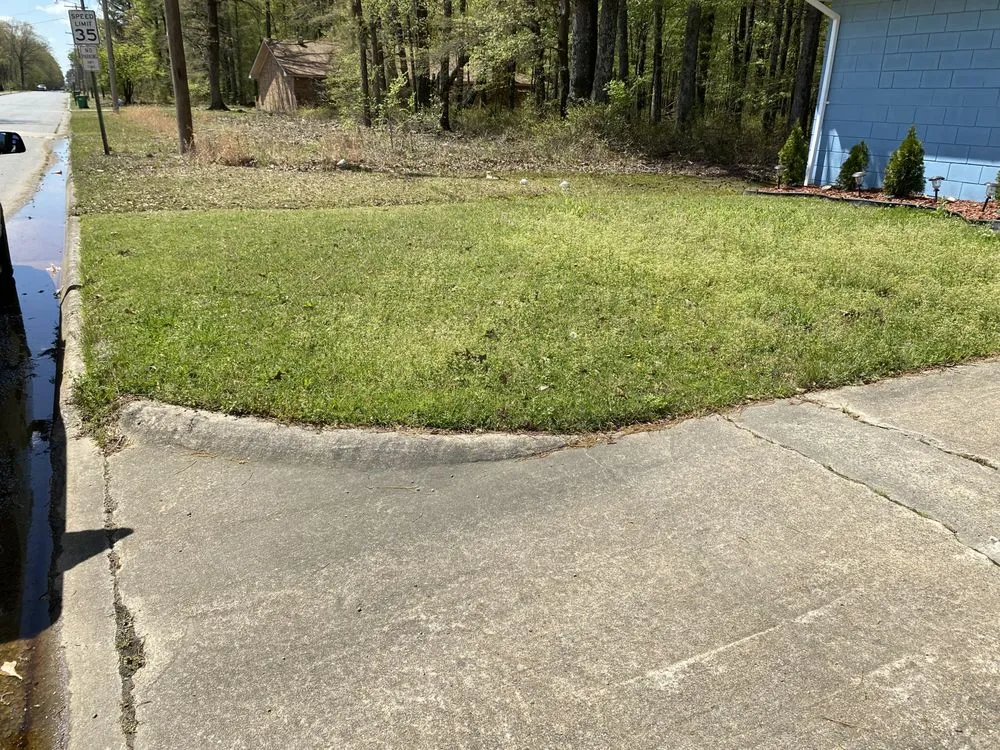 Custom garden landscaping for beautiful yards in White Hall, AR by Chris’py Cuts Lawn Service