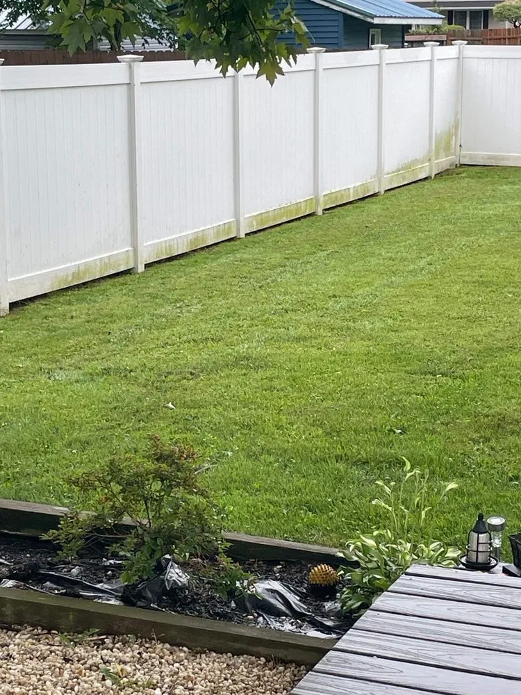 Expert residential landscaping in Ashtabula, OH by Chris’s Lawn & Landscape