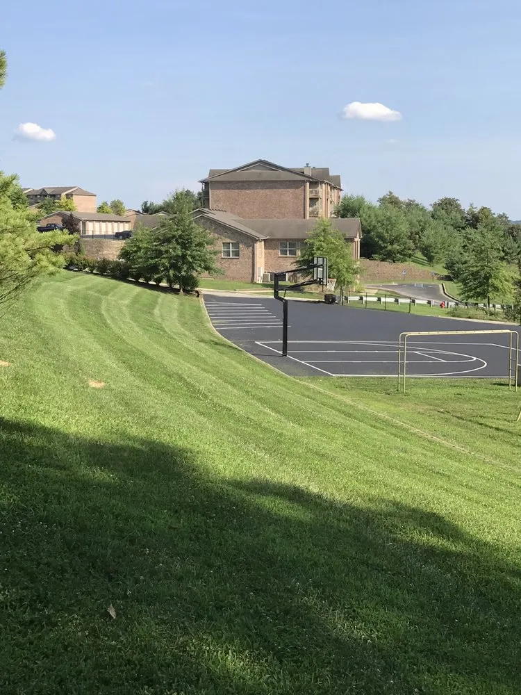Local yard cleanup service in Ashland, KY by Chris’s Lawn Care