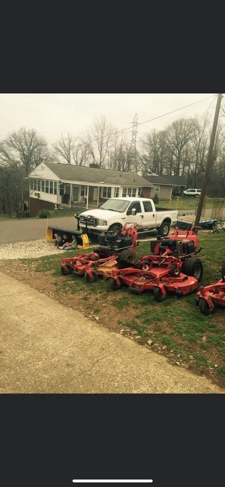 Expert lawn care service in Ashland, KY by Chris’s Lawn Care