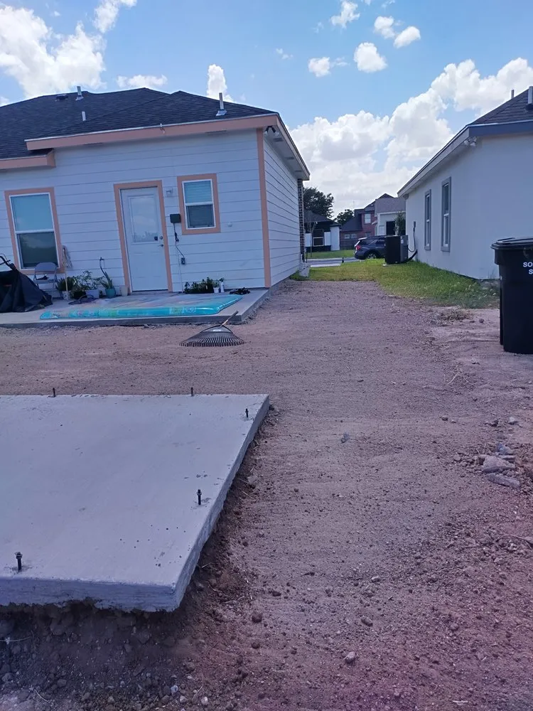 Local residential landscaping for year-round maintenance in Mission, TX by Chris’s Lawn Care